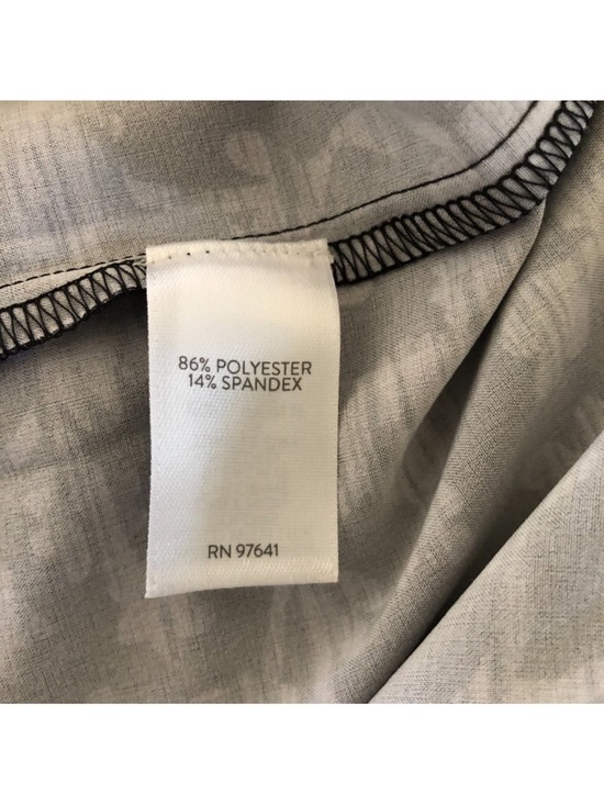 J. Jill Fit On-The-Go Zip Front Hooded Jacket size M Wind Breaker Black Floral - Picture 9 of 12